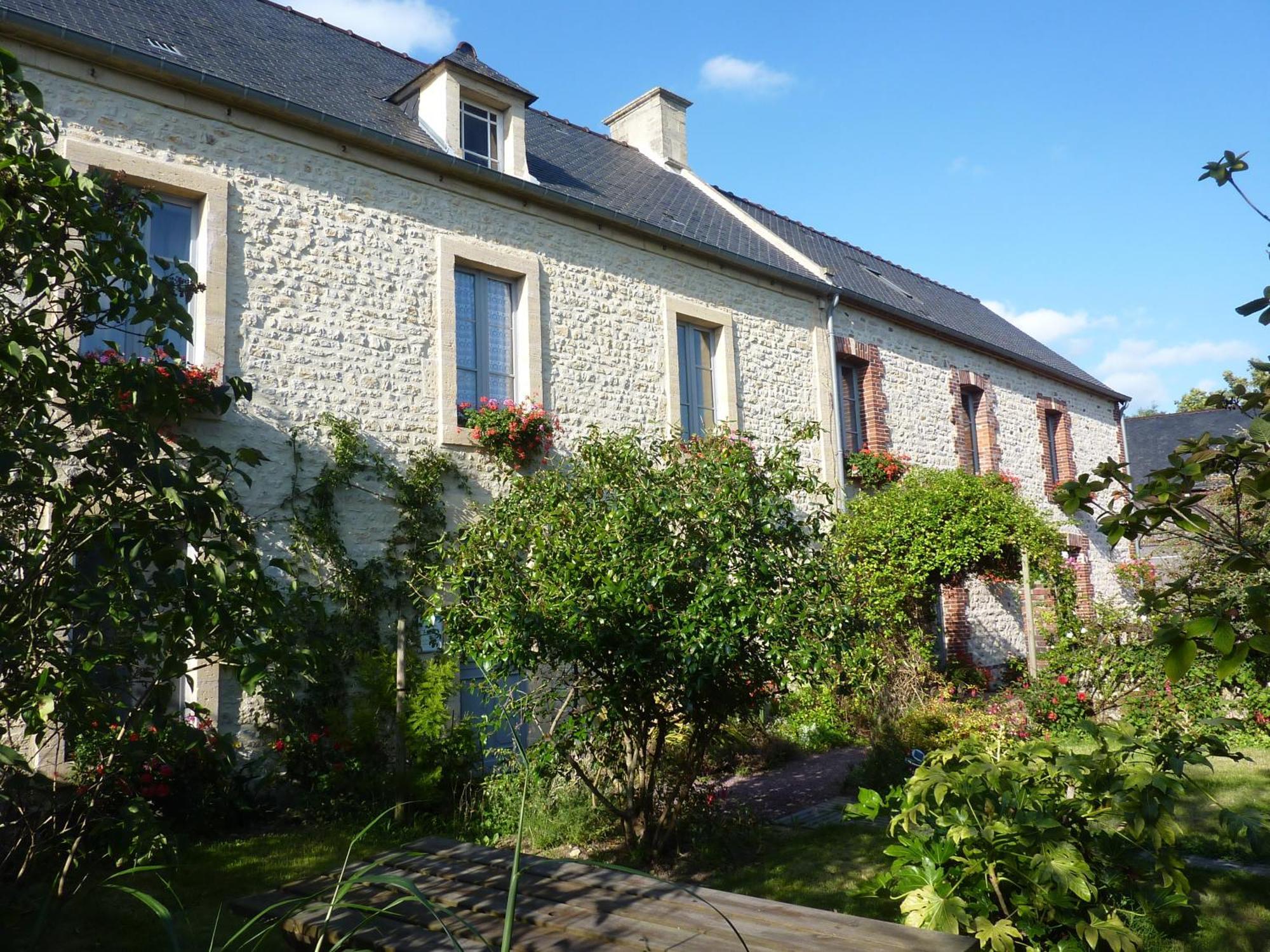 Chambres D'Hotes Le Clos Tassin Colleville-sur-Mer Esterno foto