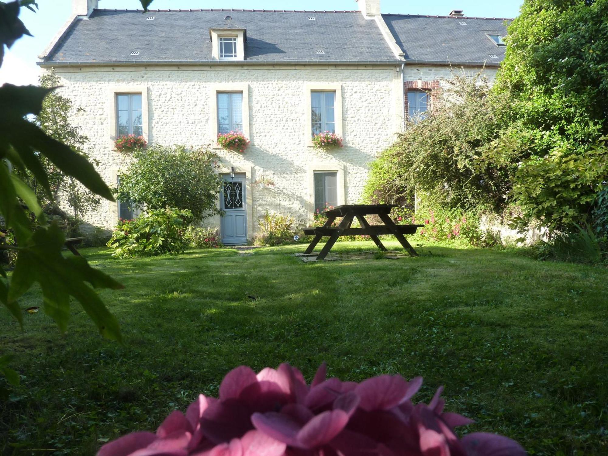 Chambres D'Hotes Le Clos Tassin Colleville-sur-Mer Esterno foto