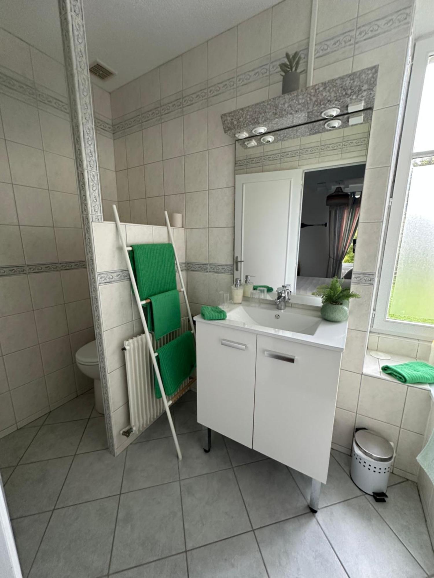 Chambres D'Hotes Le Clos Tassin Colleville-sur-Mer Esterno foto